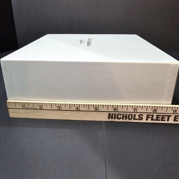 Empty Box Dolce & Gabbana Light Blue 8.75"×8.75"×3.5"  Box "SEE PHOTOS" - Picture 12 of 14